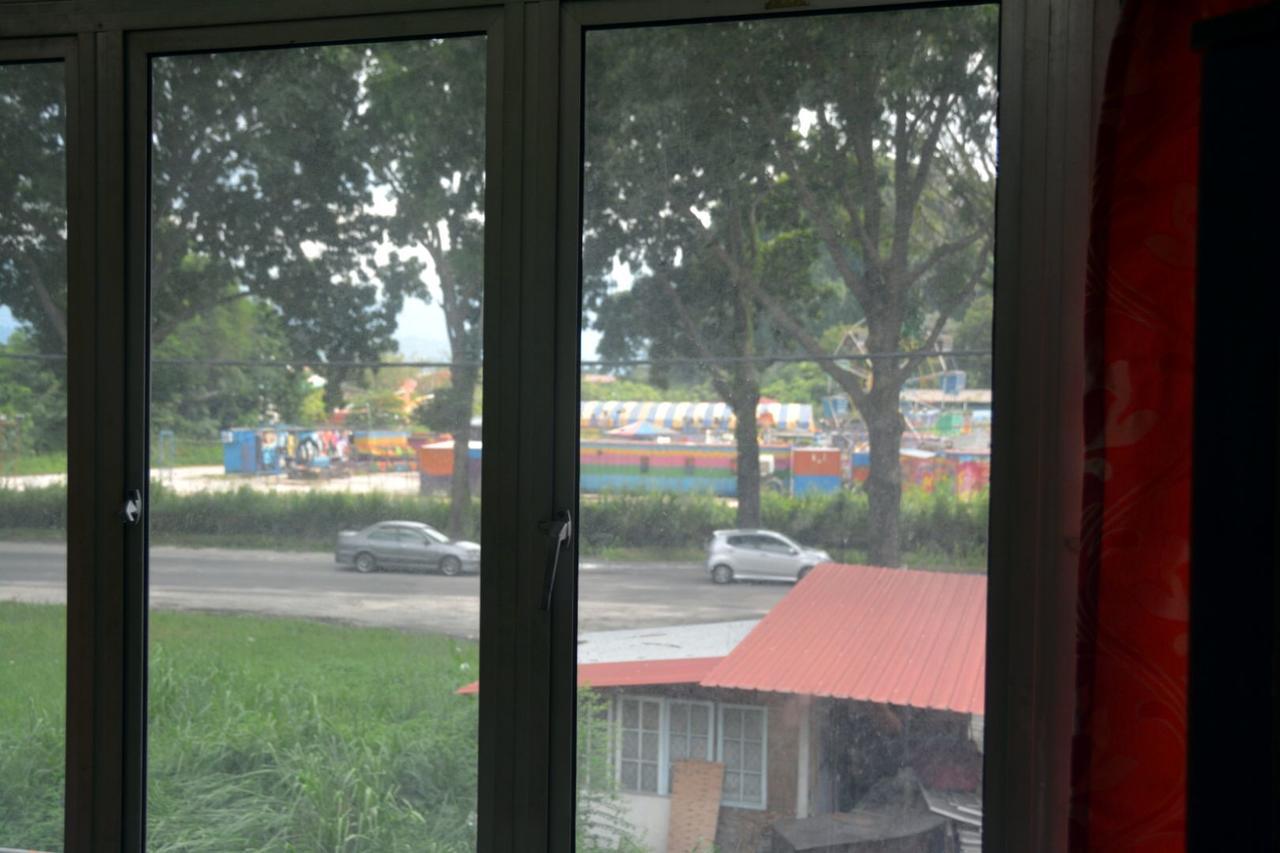 Hotel Bajet Pulai Ipoh Esterno foto